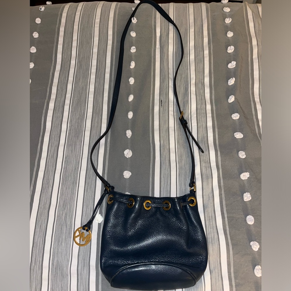 Michael Kors Jules Drawstring Bag